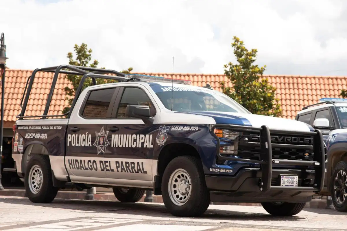 Suspenden a policías municipales en Parral por investigación