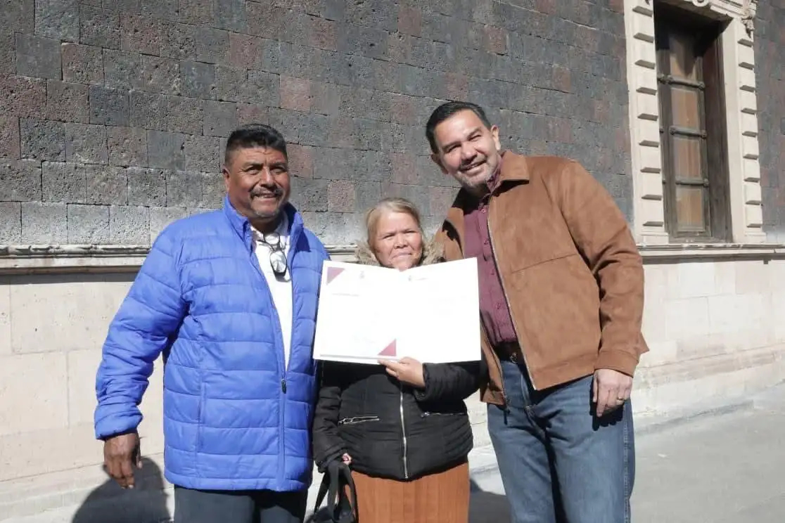 Entregará gobierno de Juárez mil 500 escrituras y títulos de propiedad a familias