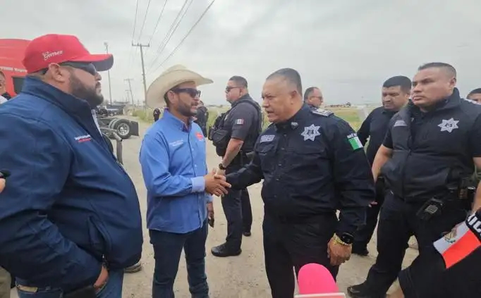 Mantienen orden vial en Juárez tras diálogo con transportistas