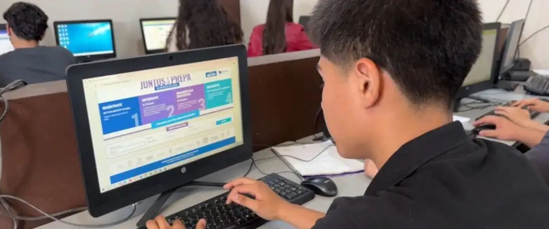 Inicia registro en línea para preparatorias en Chihuahua