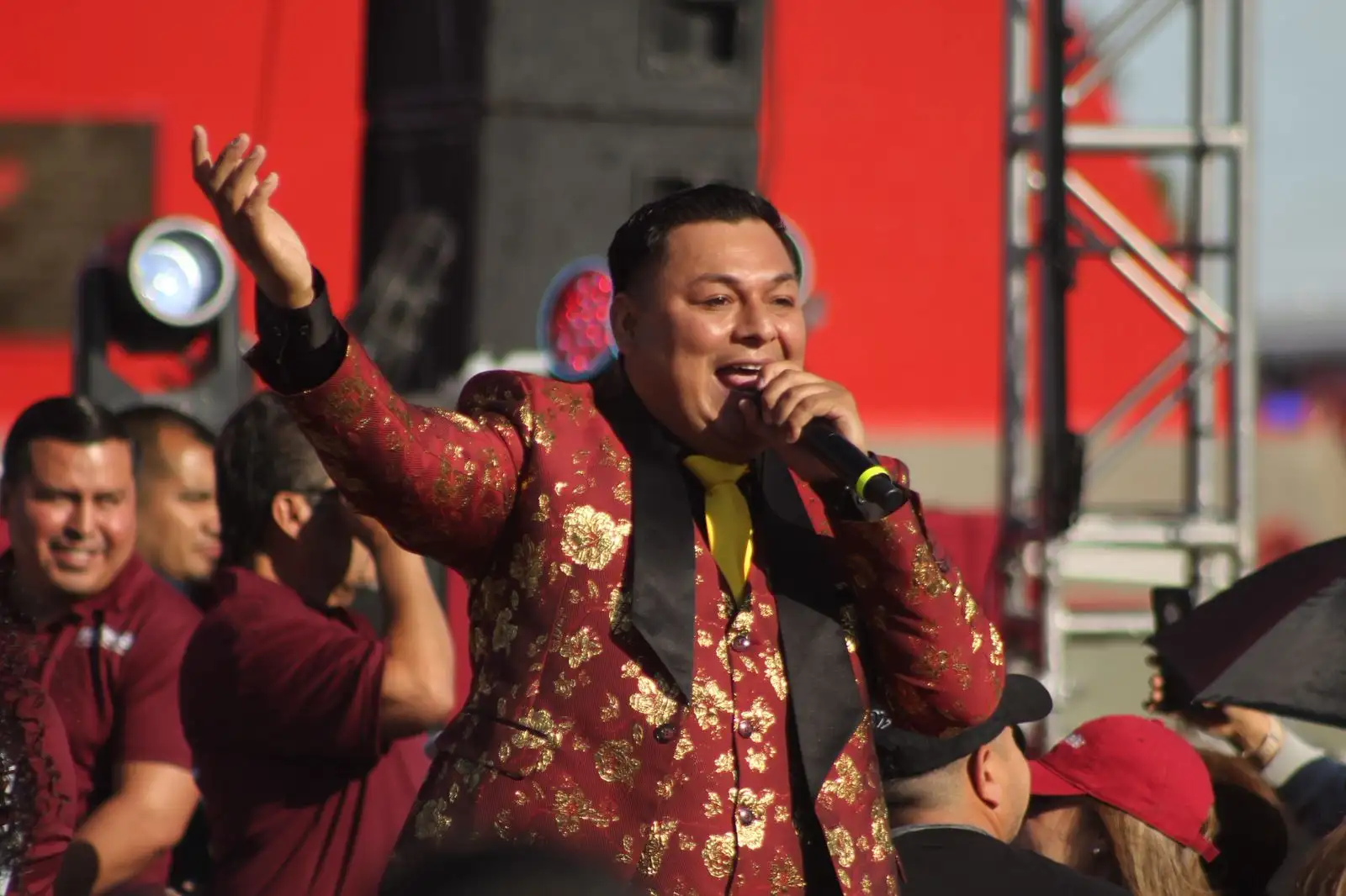 Juan Gabriel: uno de los ‘Compas de Cruz’