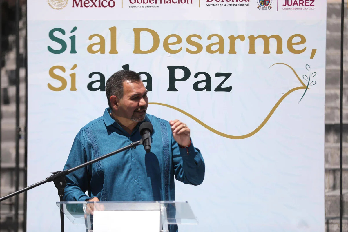 Participan juarenses en canje de armas por paz