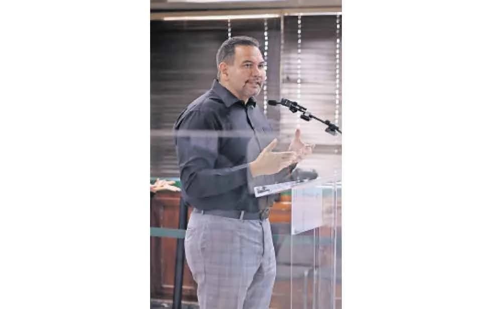 Construyen canchas de futbol rápido en Juárez