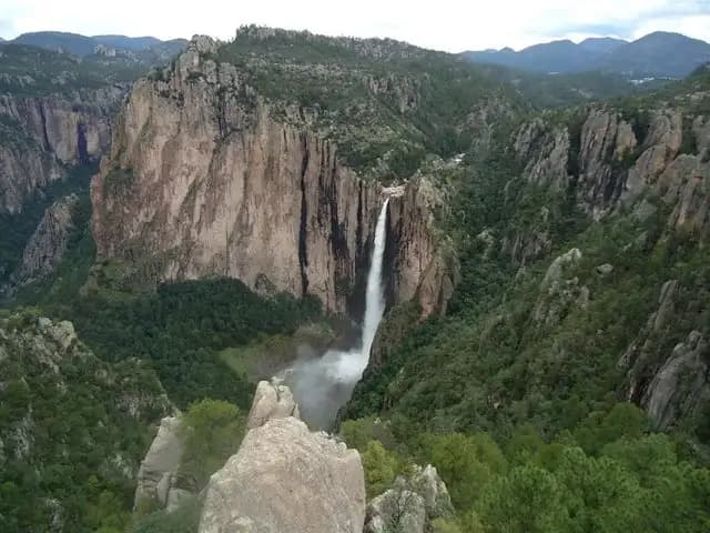 Aumenta turismo en México con beneficios para Chihuahua